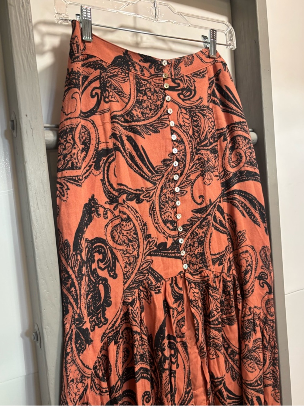 Free People women’s 6 Maxi Skirt, bohemian, festival, hippie, western, earthy - Picture 2 of 12
